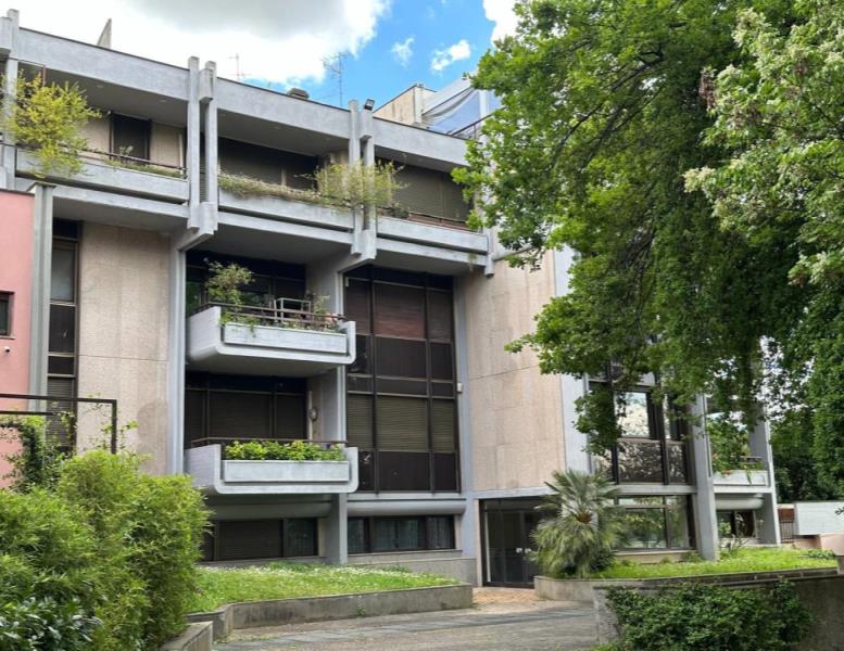 appartamento in vendita a Roma in zona Della Vittoria