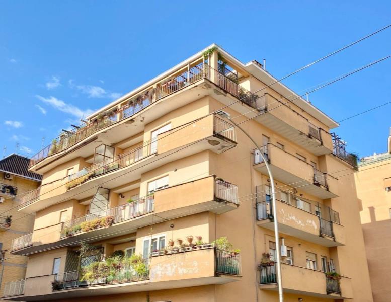 appartamento in vendita a Roma in zona Monte Sacro/Talenti