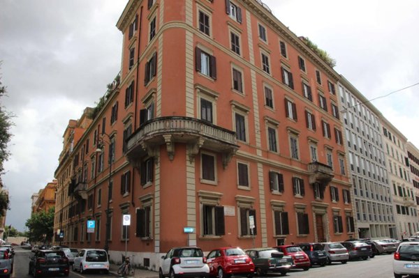 appartamento in vendita a Roma in zona Castro Pretorio