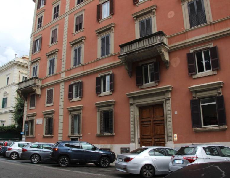 appartamento in vendita a Roma in zona Castro Pretorio