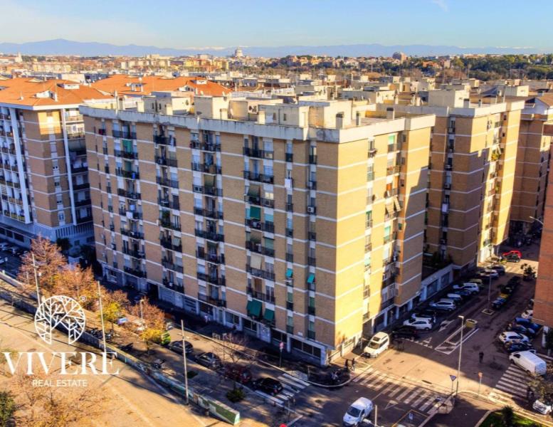 appartamento in vendita a Roma in zona Portuense