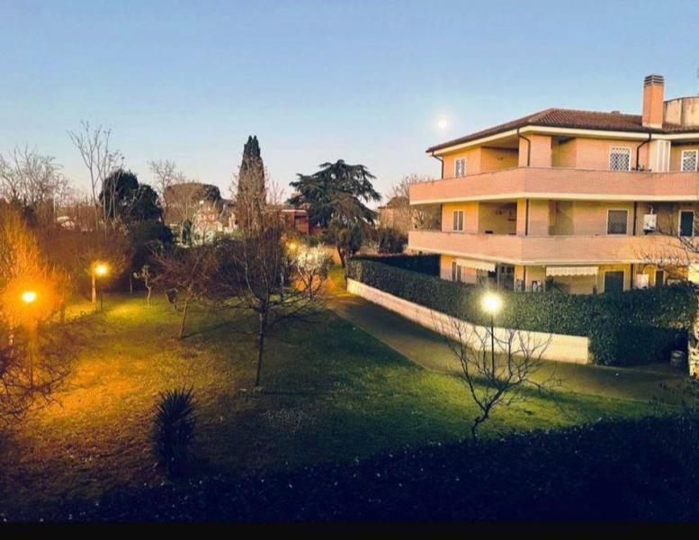 appartamento in vendita a Roma in zona Tuscolano