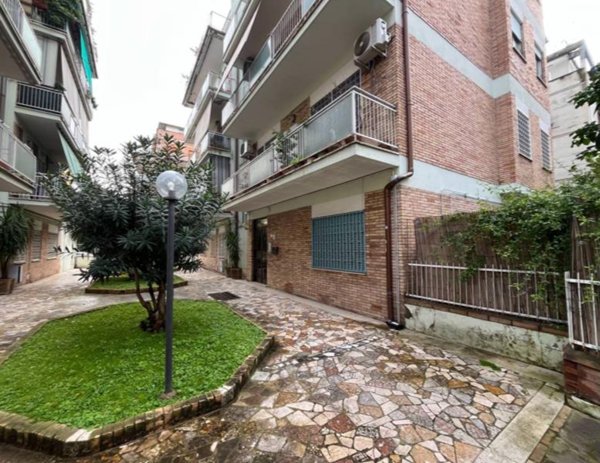 appartamento in vendita a Roma in zona Torrevecchia