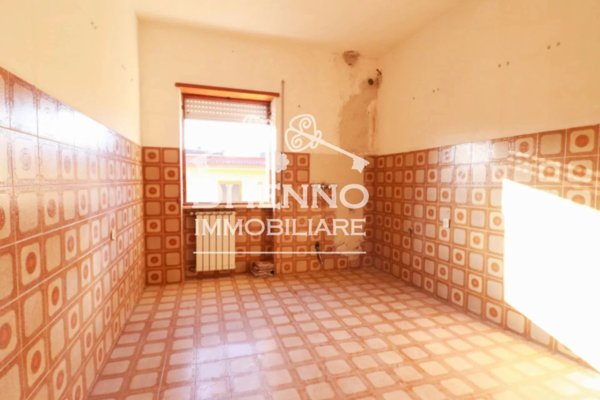 appartamento in vendita a Roma in zona Selva Candida