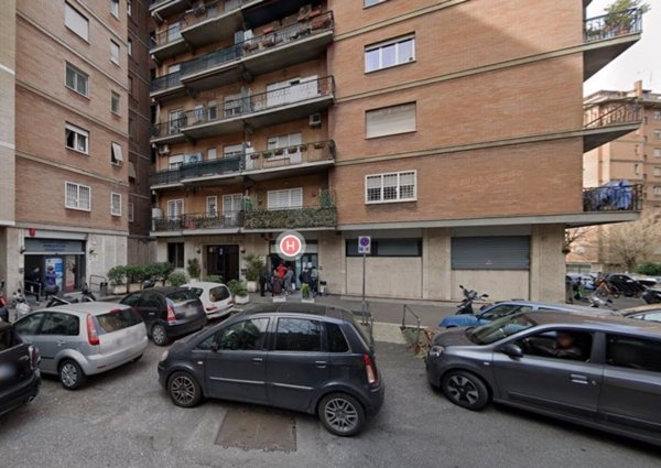 appartamento in vendita a Roma in zona Portuense