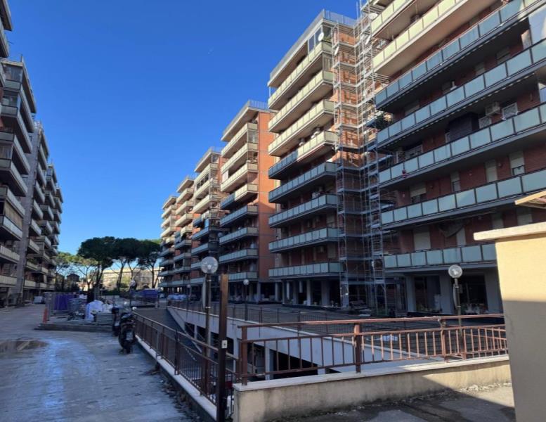 appartamento in vendita a Roma in zona Cinecittà