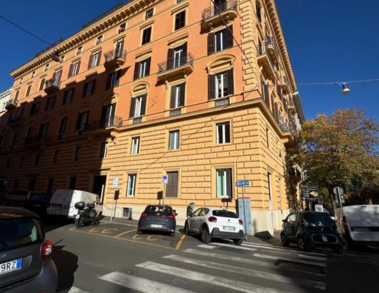 appartamento in vendita a Roma in zona Tor di Quinto