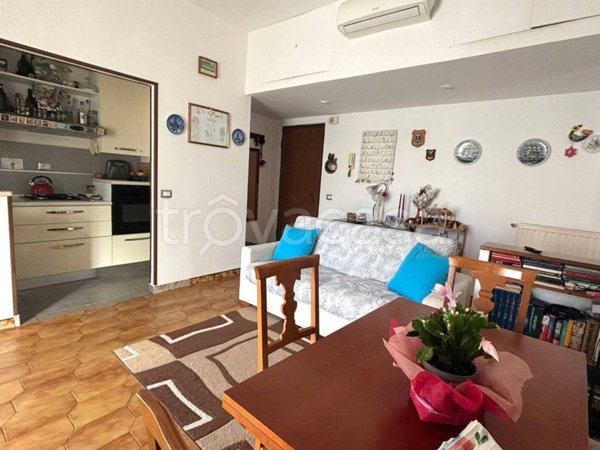 appartamento in vendita a Roma in zona Tomba di Nerone