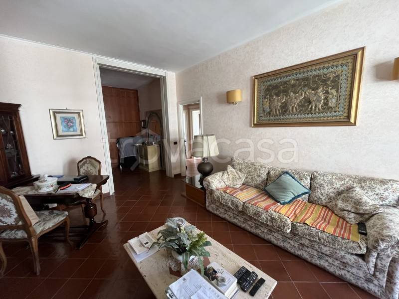 appartamento in vendita a Roma in zona Ostia