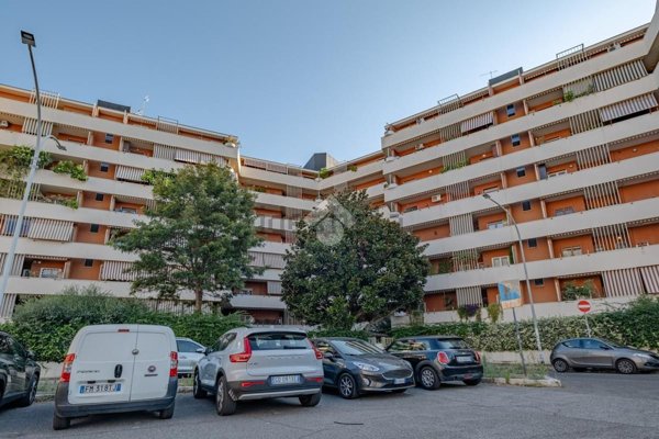appartamento in vendita a Roma in zona Giuliano Dalmata