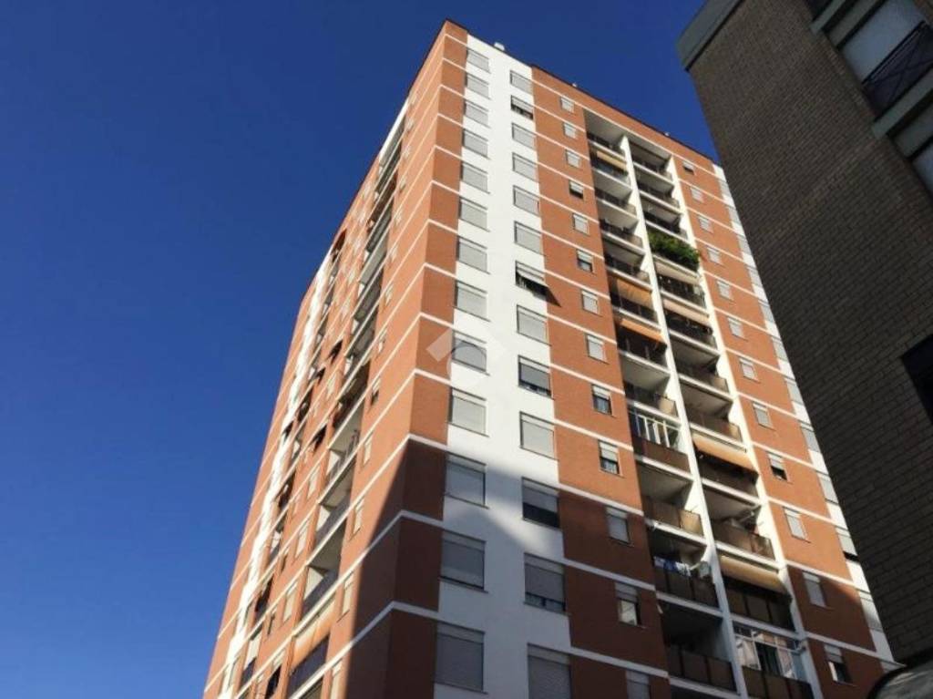 appartamento in vendita a Roma in zona Ostiense