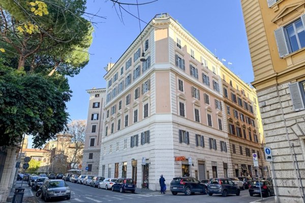 appartamento in vendita a Roma in zona Ludovisi/Sallustiano