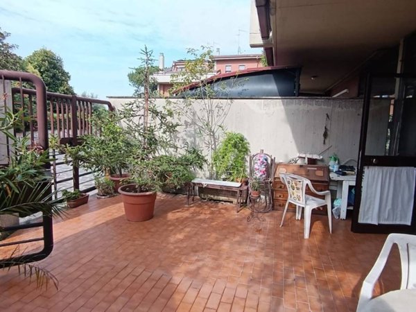 casa indipendente in vendita a Roma in zona Appio Claudio