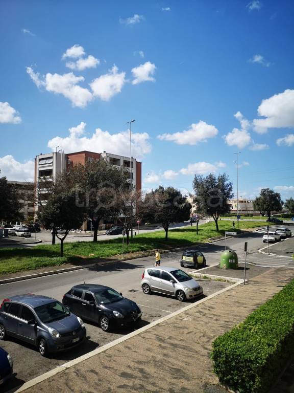 appartamento in vendita a Roma in zona Ponte di Nona