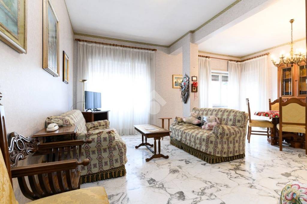 appartamento in vendita a Roma