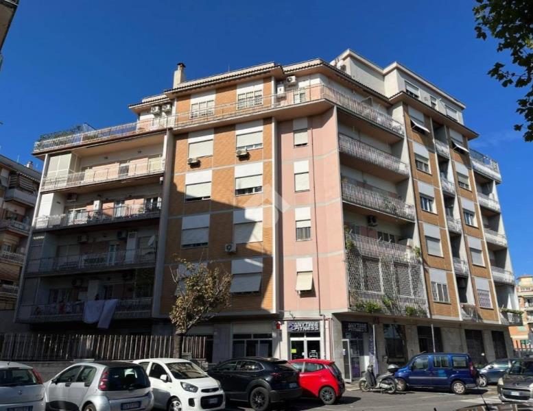 appartamento in vendita a Roma in zona Collatino
