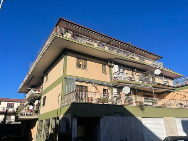appartamento in vendita a Roma in zona Romanina