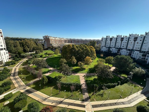 appartamento in vendita a Roma in zona Ardeatino