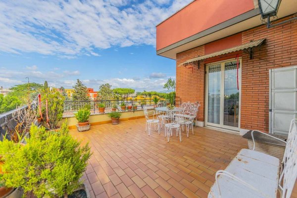 appartamento in vendita a Roma in zona Alessandrino