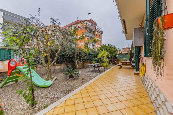 appartamento in vendita a Roma in zona Alessandrino