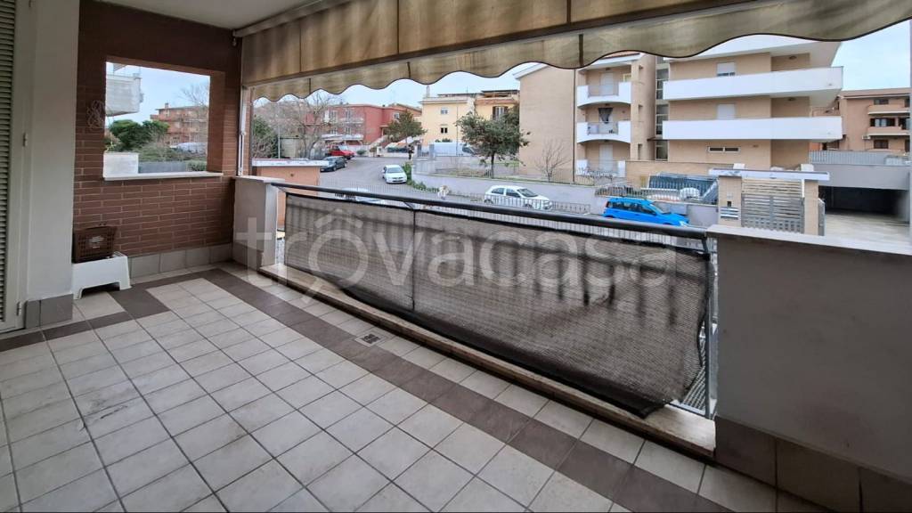 appartamento in vendita a Roma in zona Ponte Galeria