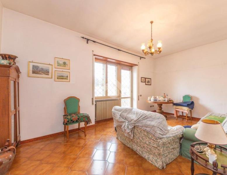intera palazzina in vendita a Roma in zona Castelverde