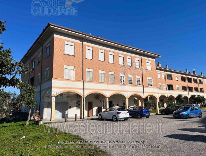 appartamento in vendita a Roma in zona Borghesiana