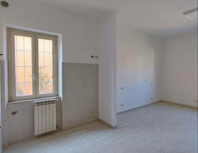 appartamento in vendita a Roma in zona Labaro