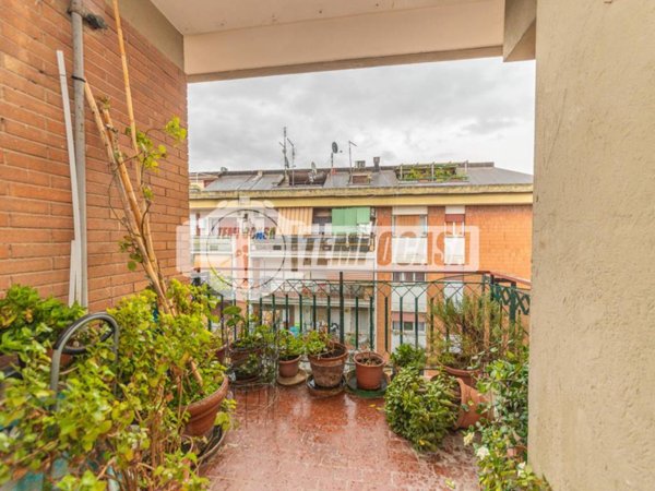 appartamento in vendita a Roma in zona Tuscolano