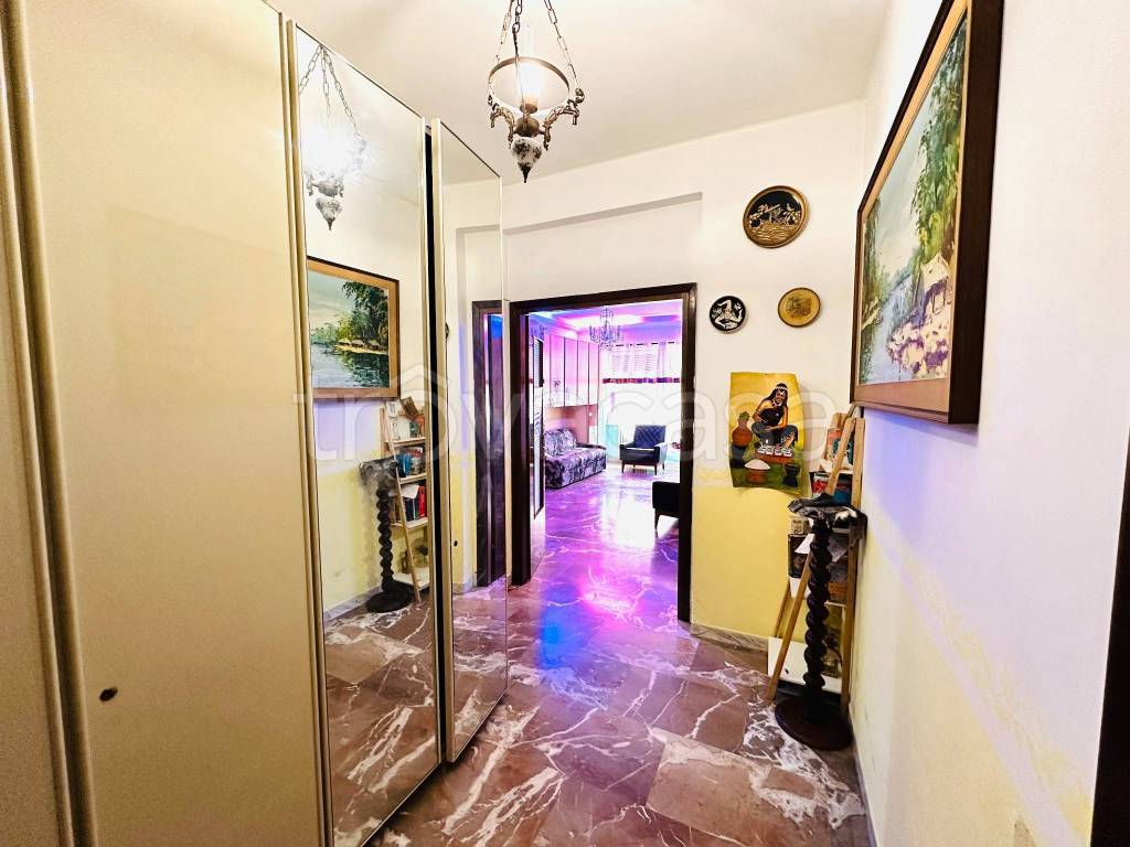 appartamento in vendita a Roma in zona Ostia