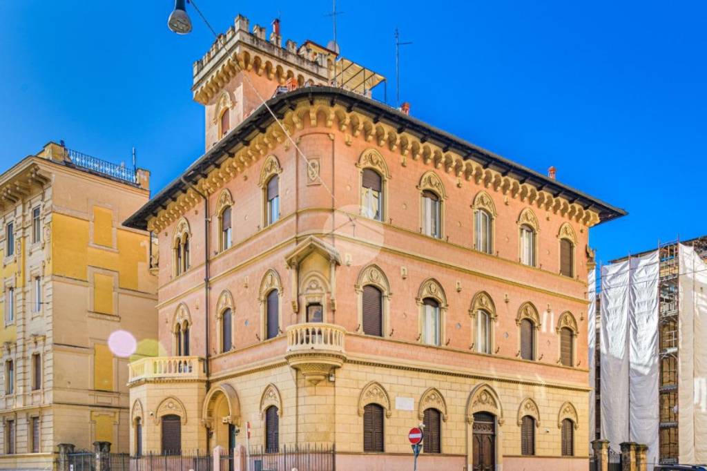 casa indipendente in vendita a Roma in zona Rione Prati