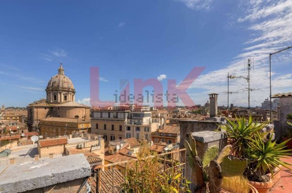 appartamento in vendita a Roma in zona Campo Marzio