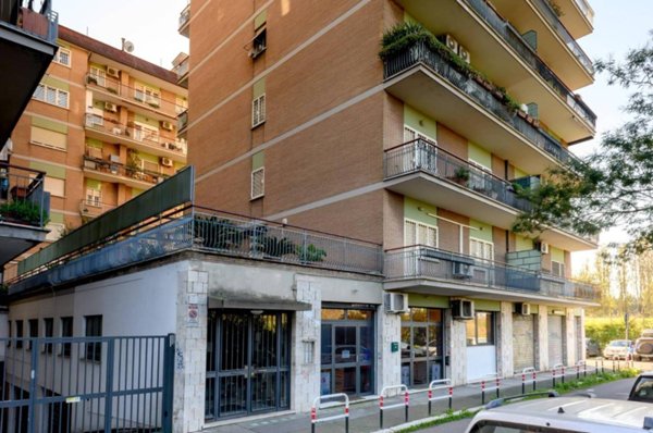 appartamento in vendita a Roma in zona Prenestino-Labicano