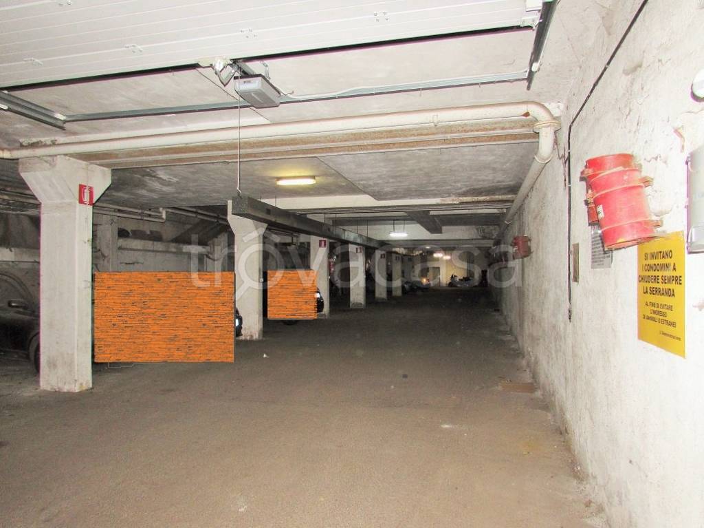 casa indipendente in vendita a Roma in zona Tomba di Nerone