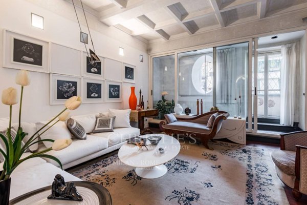 appartamento in vendita a Roma in zona Trastevere