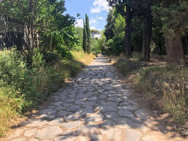 casa indipendente in vendita a Roma in zona Appio Pignatelli