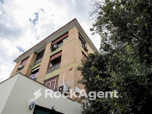 appartamento in vendita a Roma in zona Prenestino-Centocelle