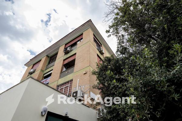 appartamento in vendita a Roma in zona Prenestino-Centocelle