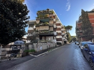 casa indipendente in vendita a Roma in zona Portuense