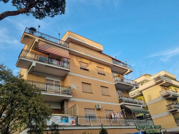 appartamento in vendita a Roma in zona Torrevecchia