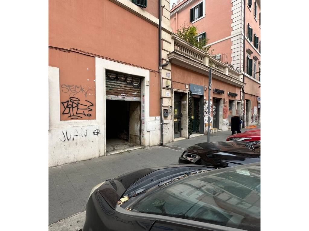 negozio in vendita a Roma in zona Tiburtino