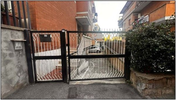 appartamento in vendita a Roma in zona Portuense