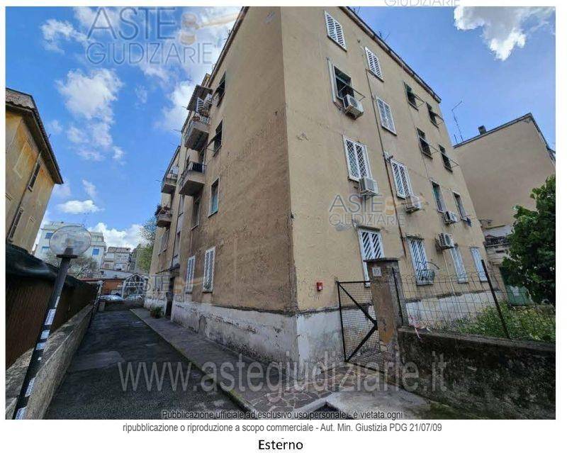 appartamento in vendita a Roma in zona Prenestino-Centocelle