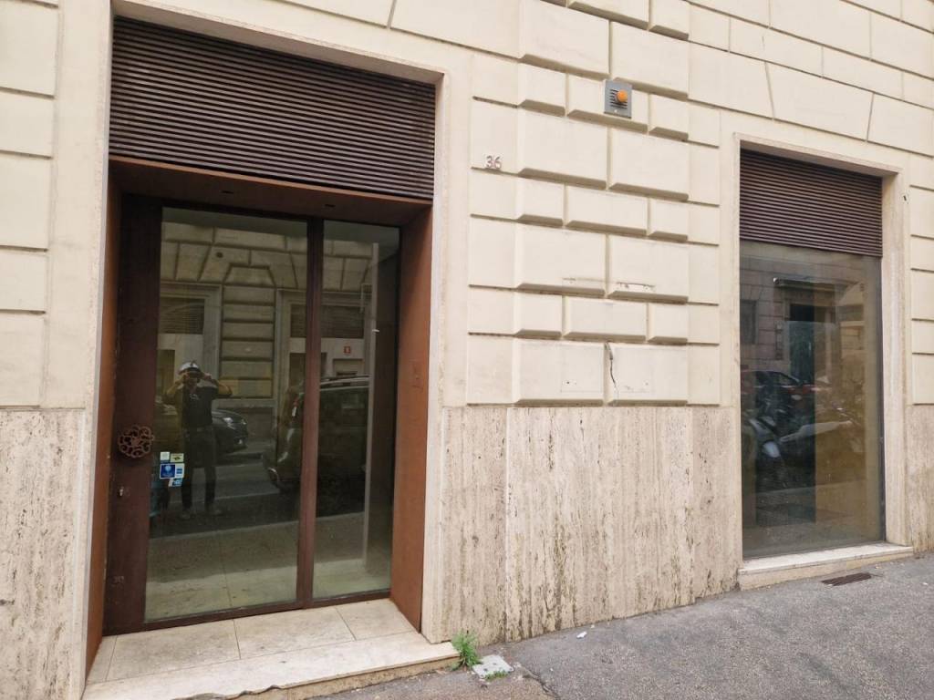 negozio in vendita a Roma in zona Ludovisi/Sallustiano