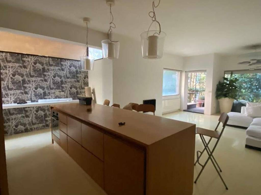 appartamento in vendita a Roma in zona Della Vittoria