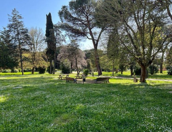 appartamento in vendita a Roma in zona Spinaceto