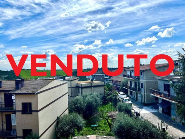 appartamento in vendita a Roma in zona Sette Bagni