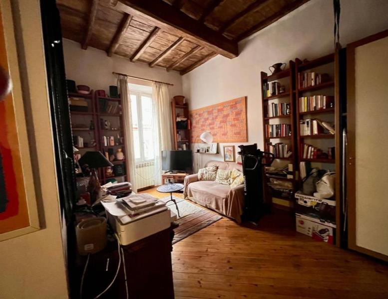 appartamento in vendita a Roma in zona Trastevere