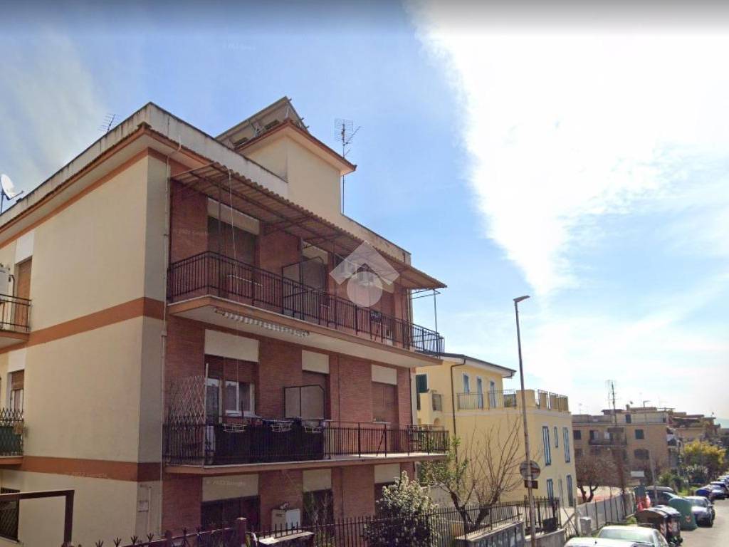 appartamento in vendita a Roma in zona Ponte Mammolo