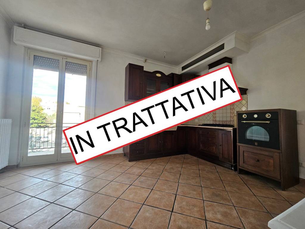 appartamento in vendita a Roma in zona Acilia